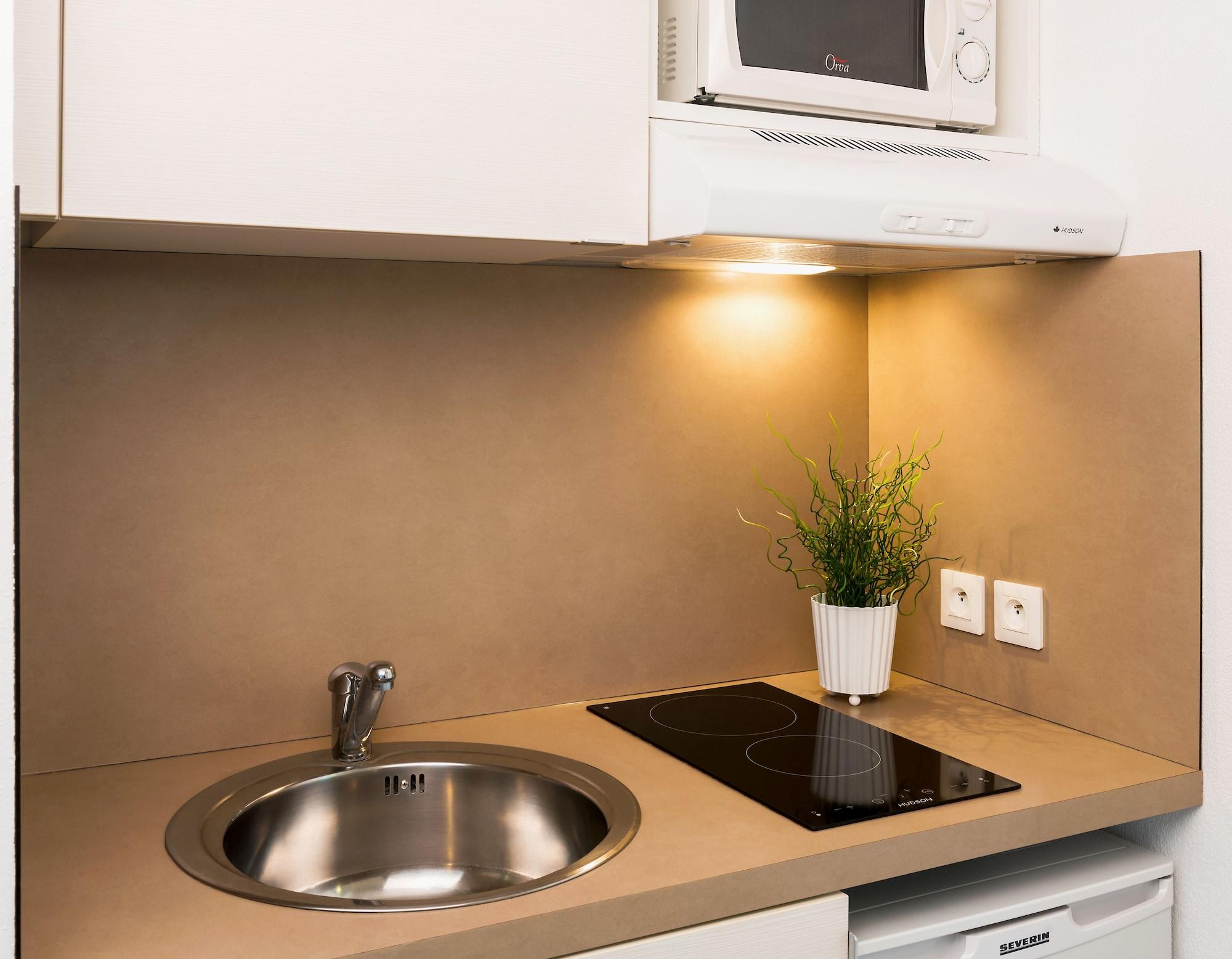 Teneo Apparthotel Bordeaux Merignac - Aeroport Zewnętrze zdjęcie